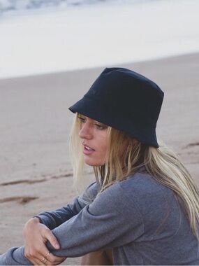 NWT Reversible Hydrophobic Bucket Hat